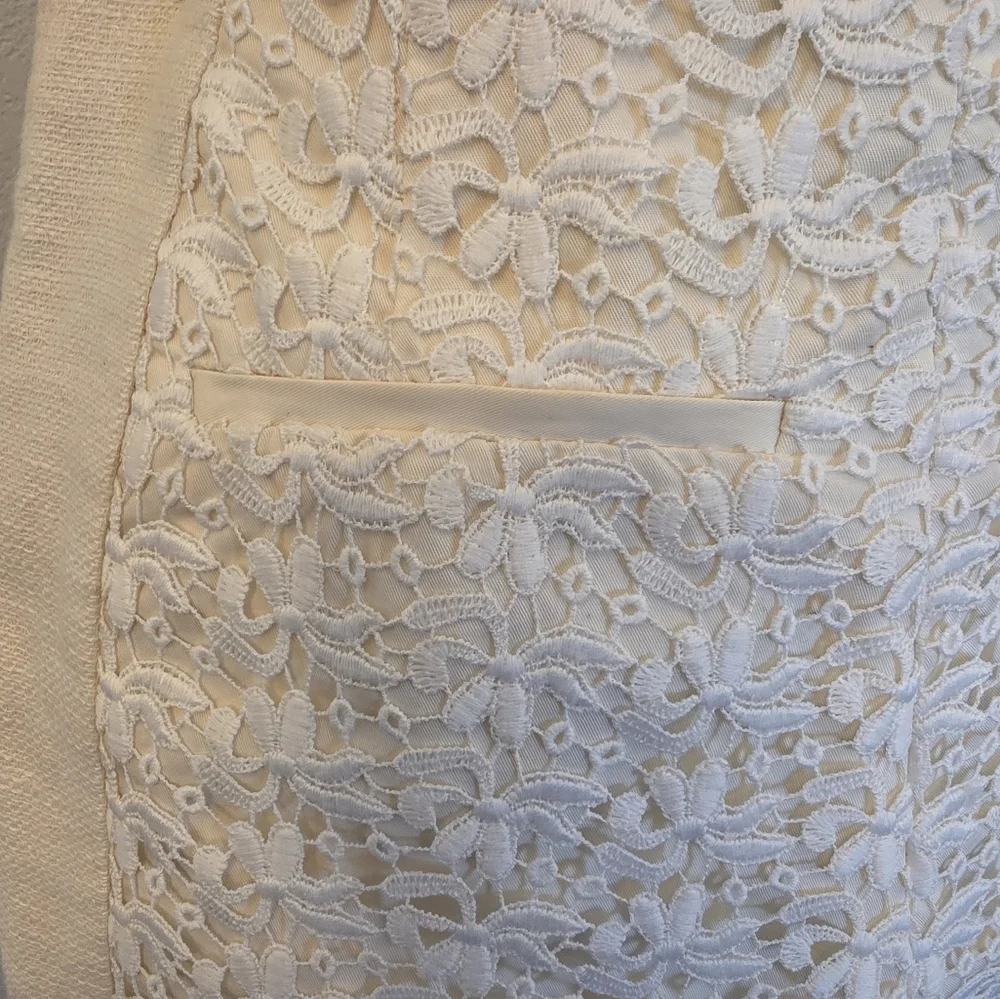 SALE Zara XS Ivory Shorts - Picture 9 of 10